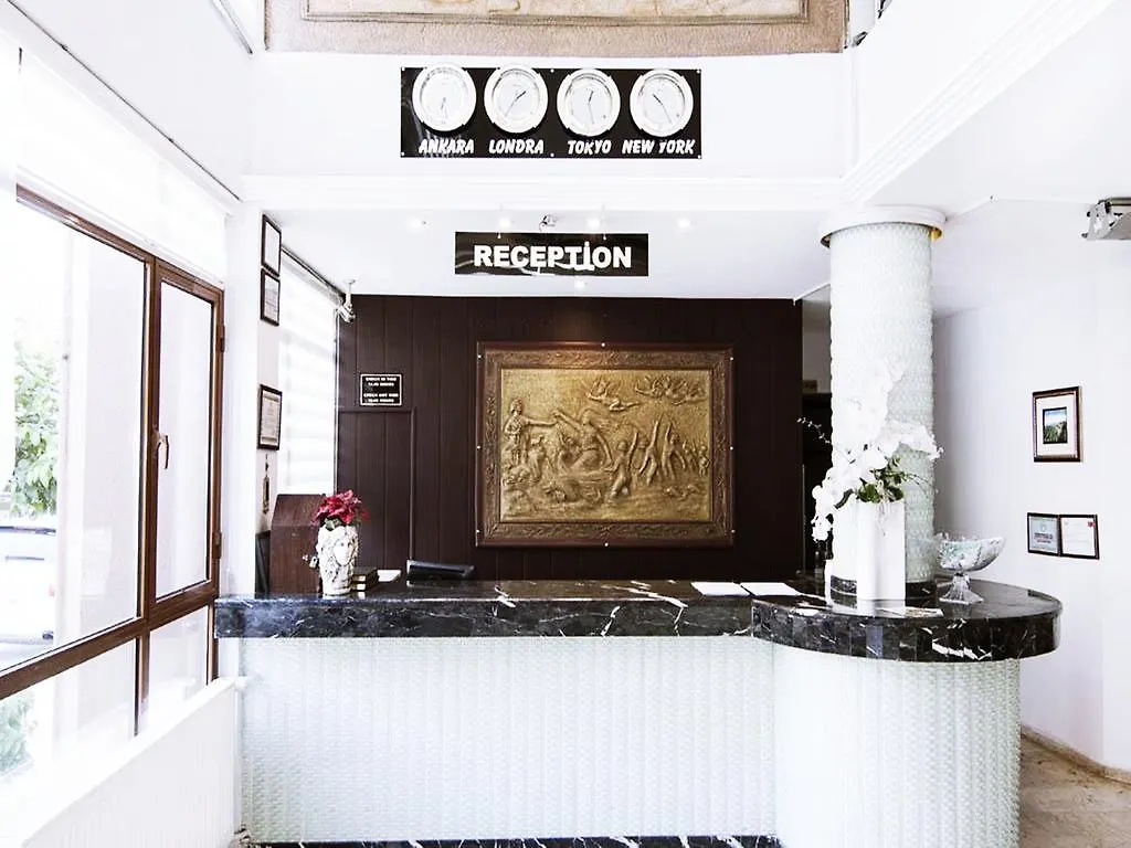 Grand Hotel Kurdoglu Kusadasi
