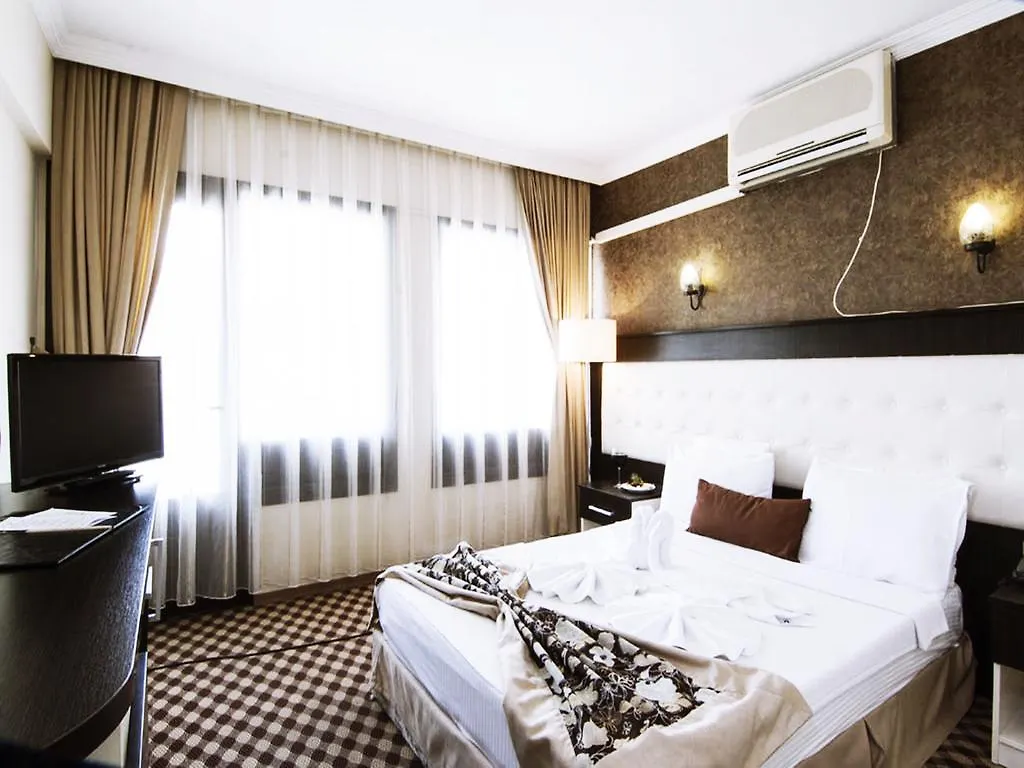 Grand Hotel Kurdoglu 库萨达斯 4*,  土耳其